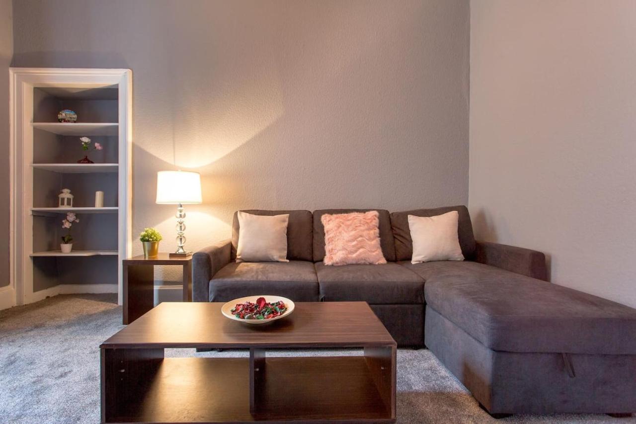 Stunning 2-Bed Apartment In Central EDI Exterior photo