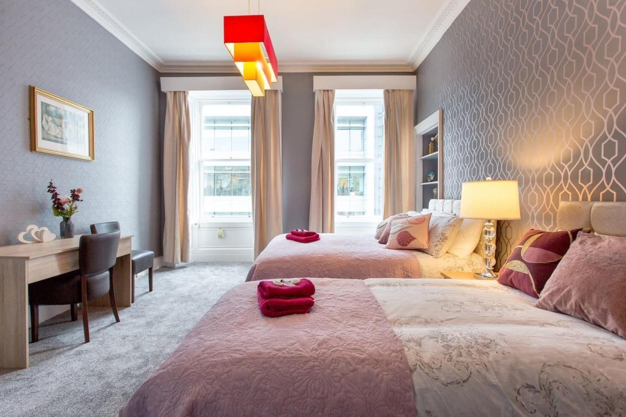 Stunning 2-Bed Apartment In Central EDI Exterior photo