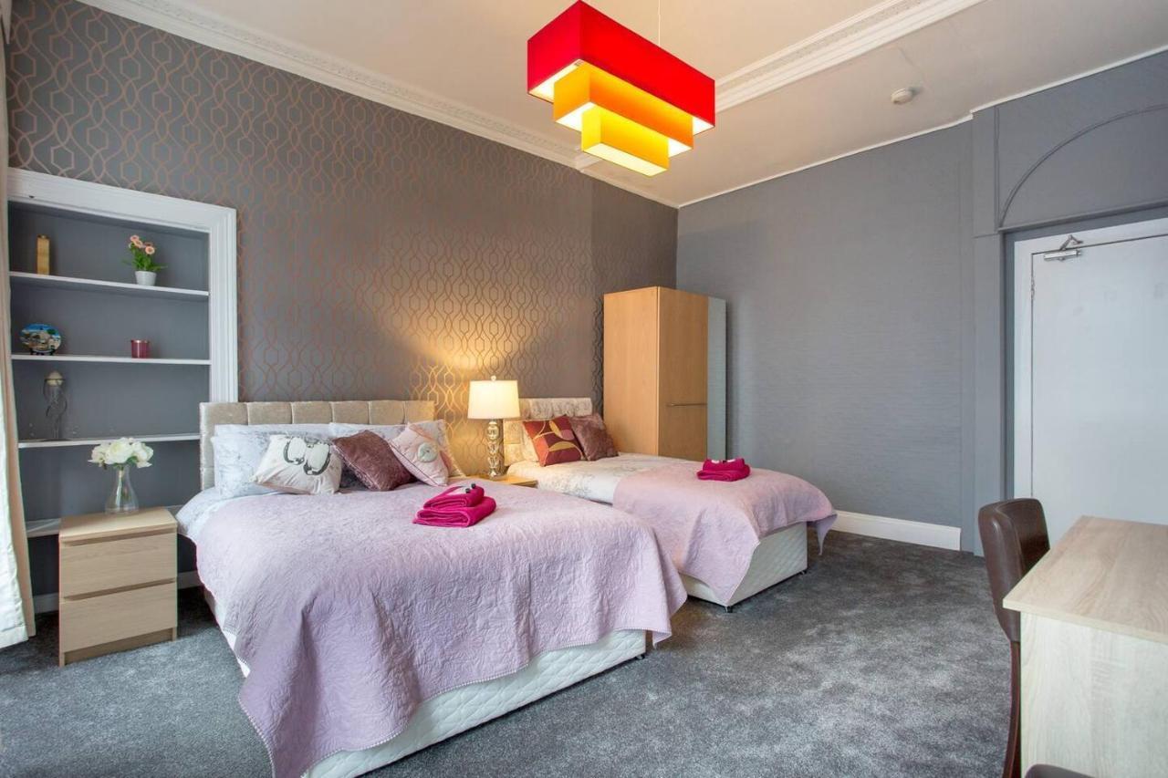 Stunning 2-Bed Apartment In Central EDI Exterior photo