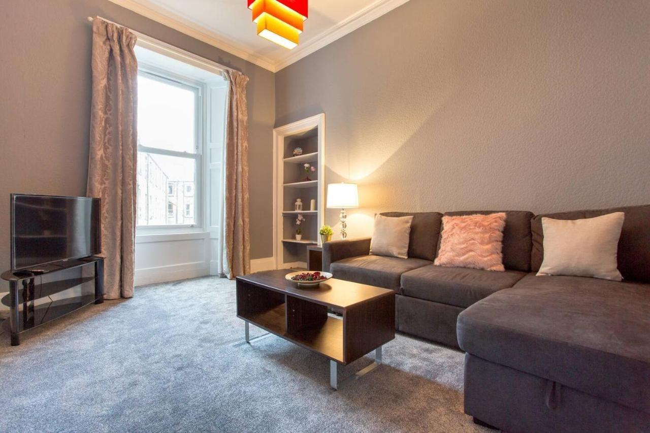 Stunning 2-Bed Apartment In Central EDI Exterior photo
