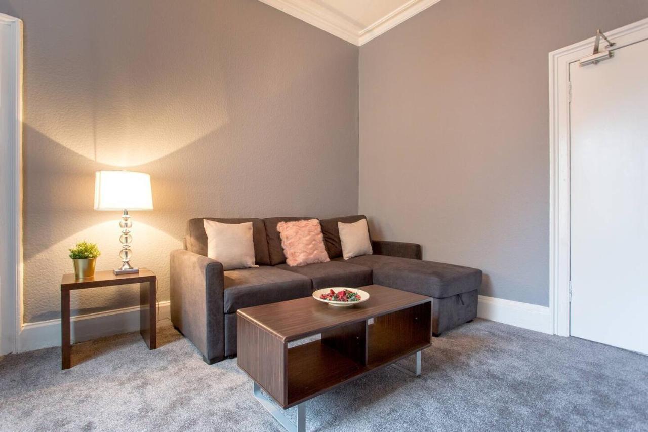 Stunning 2-Bed Apartment In Central EDI Exterior photo